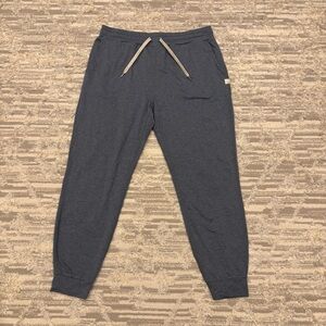 Vuori Performance Joggers Women’s Medium DreamKnit Soft Stretch Athletic VW303